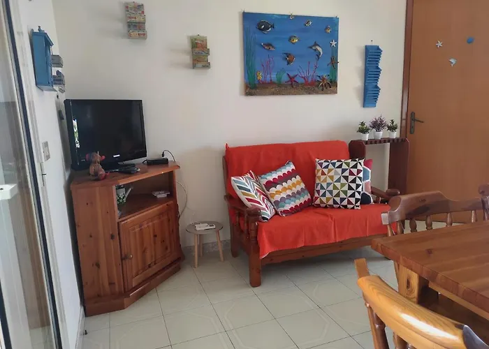 Casa Terrasini Apartment *